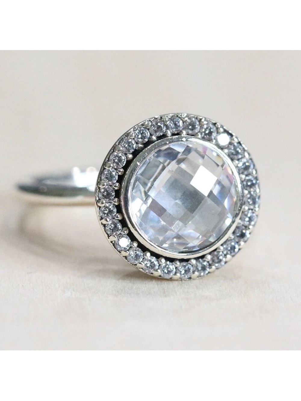 Pandora Brilliant Legacy Ring Size 6